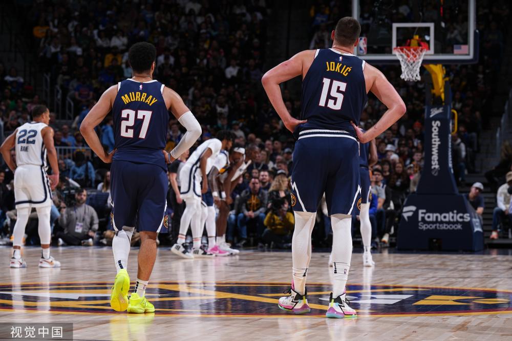 而这位15 而这位15