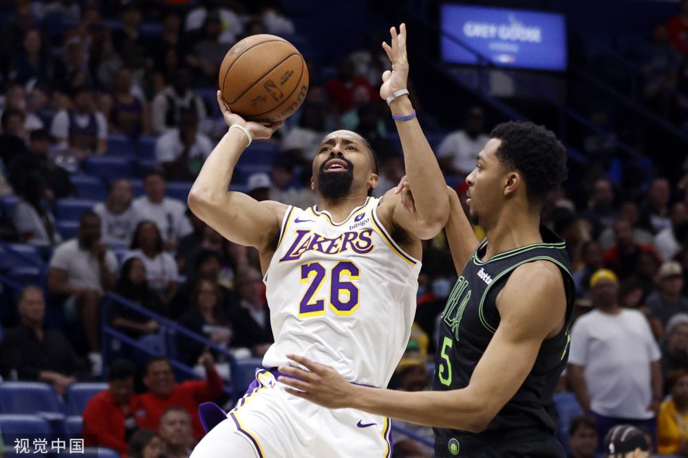 撕开边路防 撕开边路防