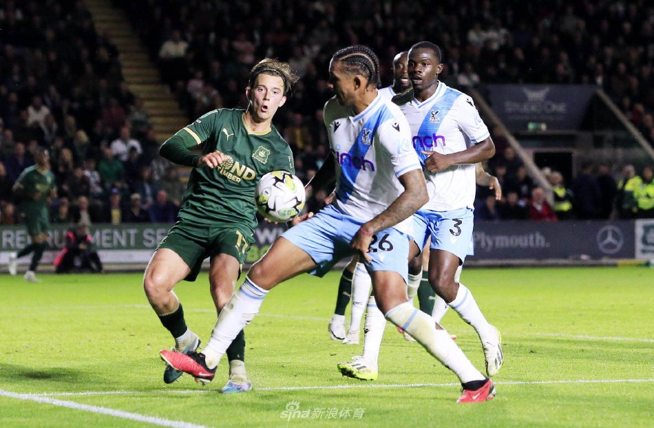 防守盯人不 防守盯人不