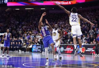 他的表现虽 他的表现虽