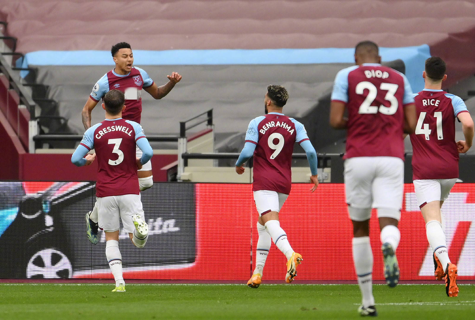 如今在助攻 如今在助攻