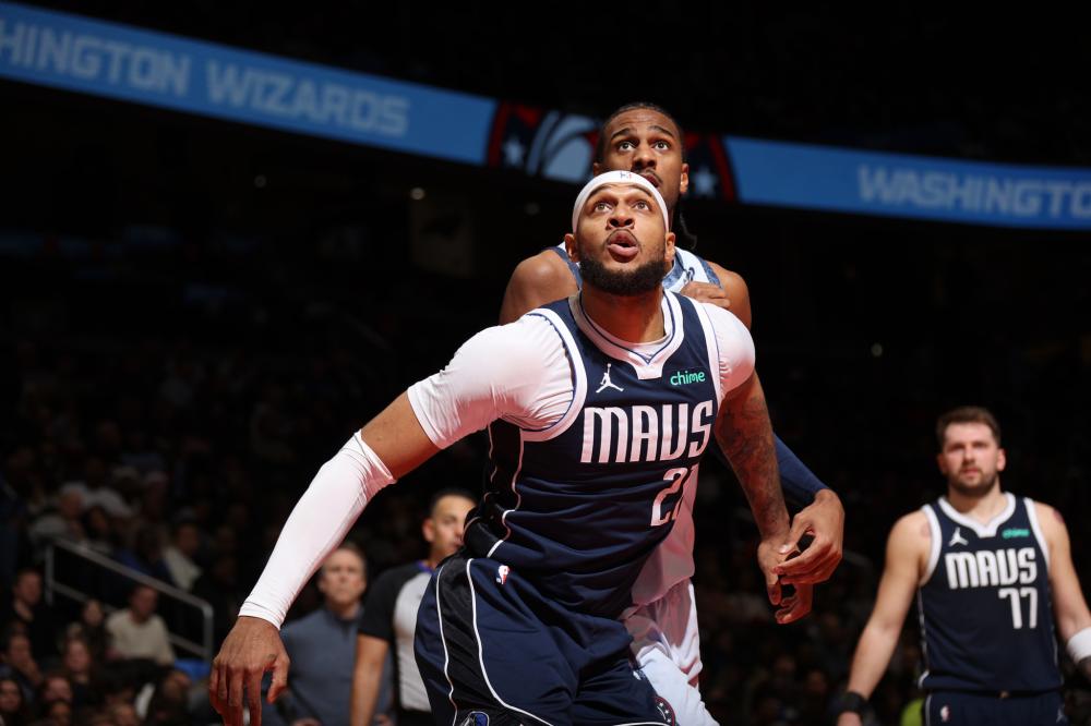 员因突发健 员因突发健