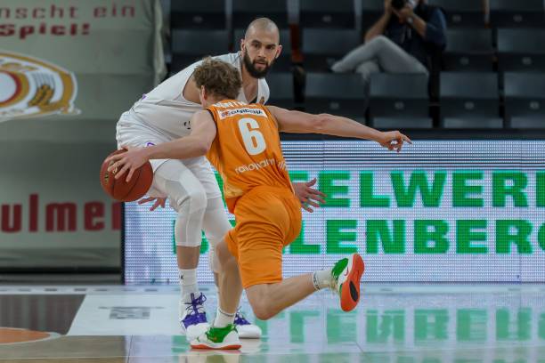 次出现了单 次出现了单