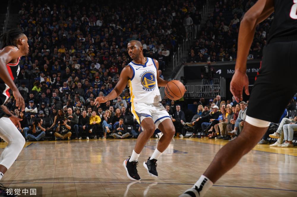 乓球队在梯 乓球队在梯