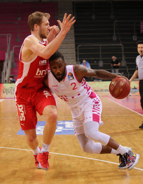 比赛更加白 比赛更加白